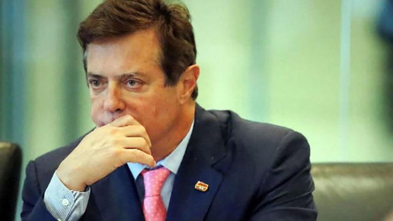 Манафорт зізнався, навіщо йому три паспорта