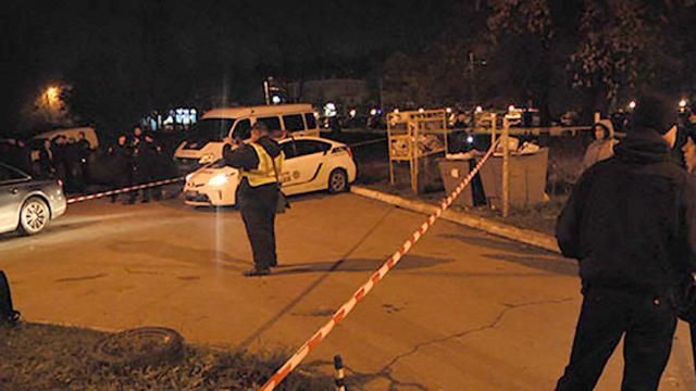У Харкові з автомата обстріляли авто: у поліції дали перший коментар