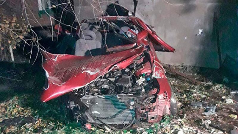 В Житомире в жутком ДТП погибли двое молодых людей: появились фото В Житомире в жутком ДТП погибли двое молодых людей: появились фото