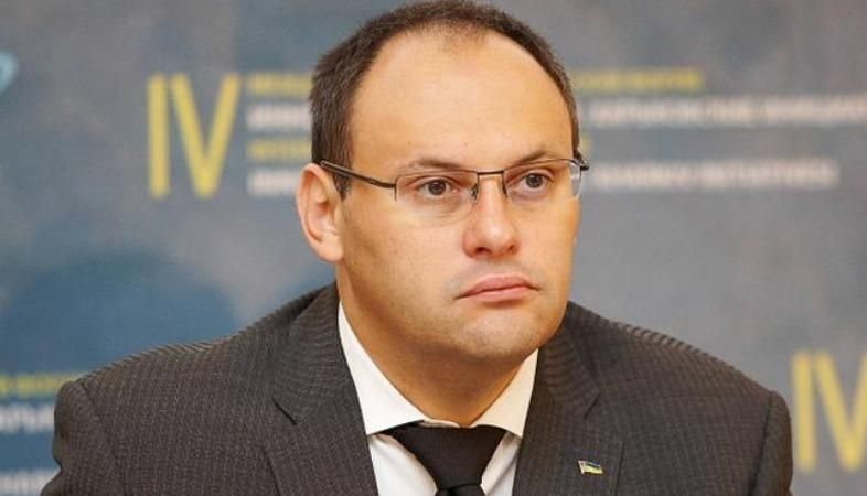 У Каськива нашли квартиру в центре Киева и землю возле "Буковеля": документ У Каськива нашли квартиру в центре Киева и землю возле "Буковеля": документ