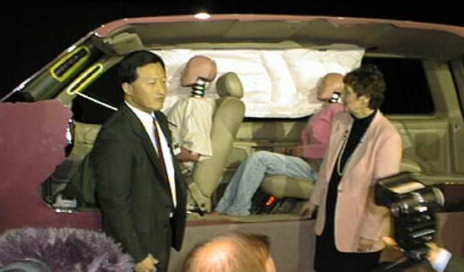 Хелен Петраускас – українка, завдяки якій компанія Ford ввела подушки безпеки Хелен Петраускас – українка, завдяки якій компанія Ford ввела подушки безпеки