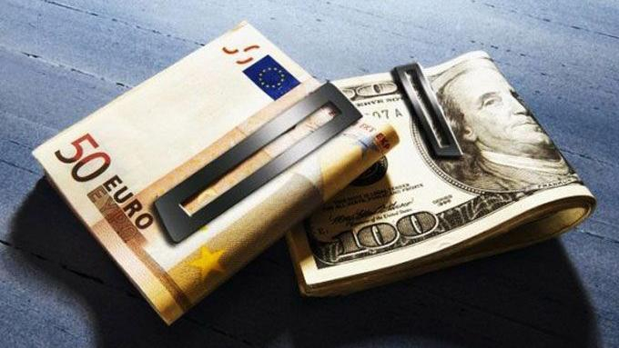 Наличный курс валют на 08-11-2017: курс доллара и евро