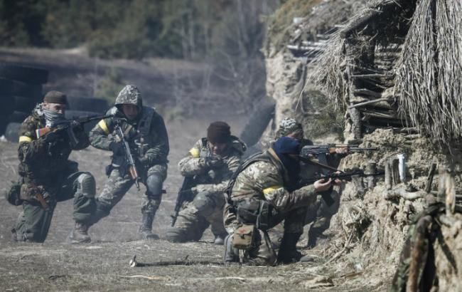 Бій поблизу Луганського: репортаж з місця подій