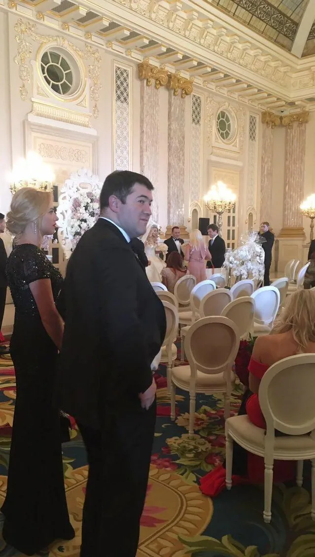 На весіллі Севостьянової і Бернацького був відсторонений голова ДФС Роман Насіров