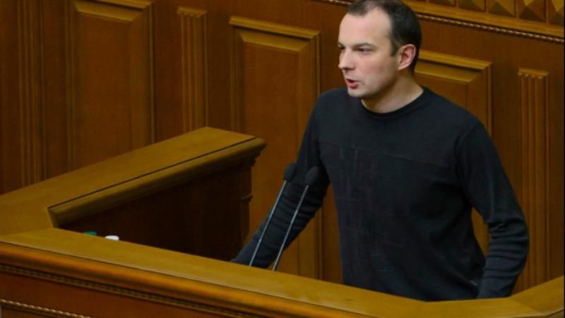 Соболев говорит, что против него в Раде собирают подписи