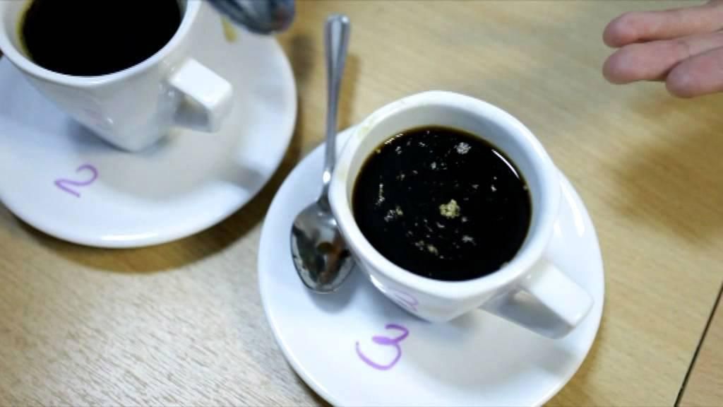 Поліція викрила небезпечну банду, яка підсипала жінкам в каву психотропні речовини: є загибла