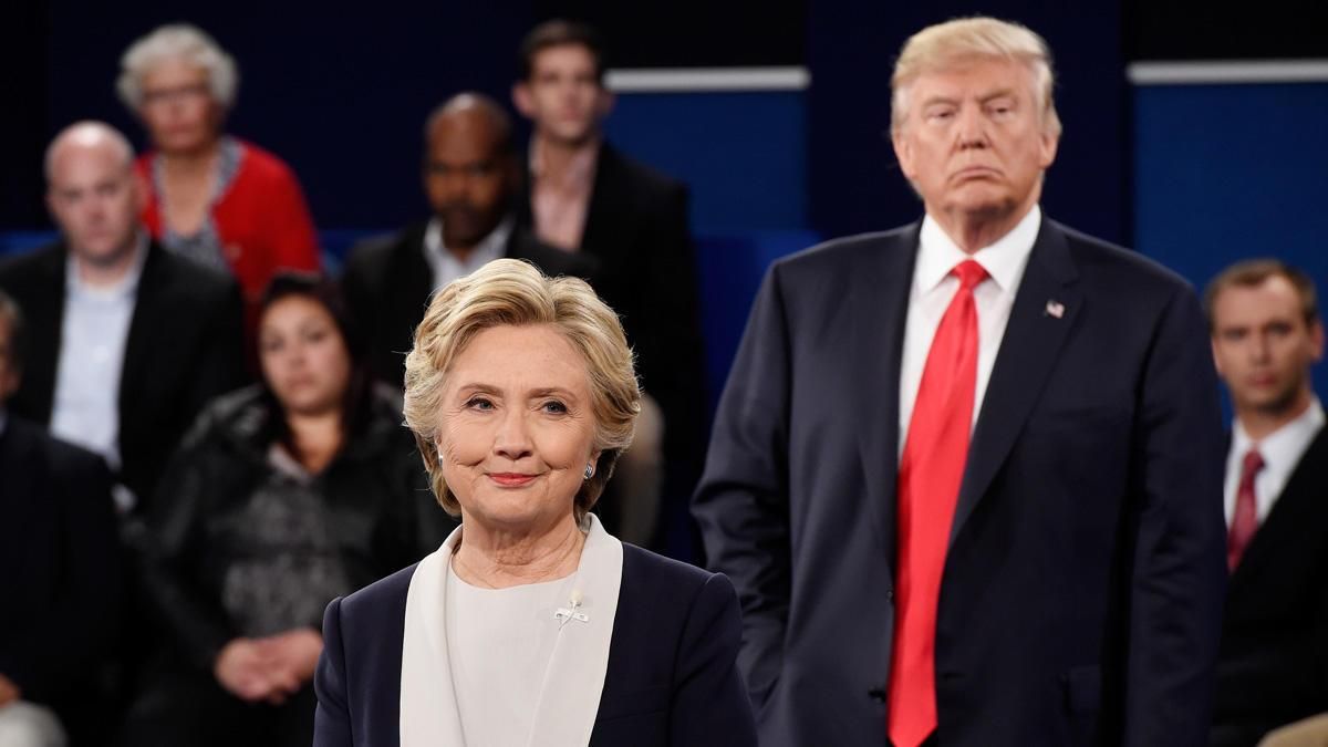 Клінтон готує нову "інформаційну бомбу" на Трампа, – The Daily Mail Клінтон готує нову "інформаційну бомбу" на Трампа, – The Daily Mail