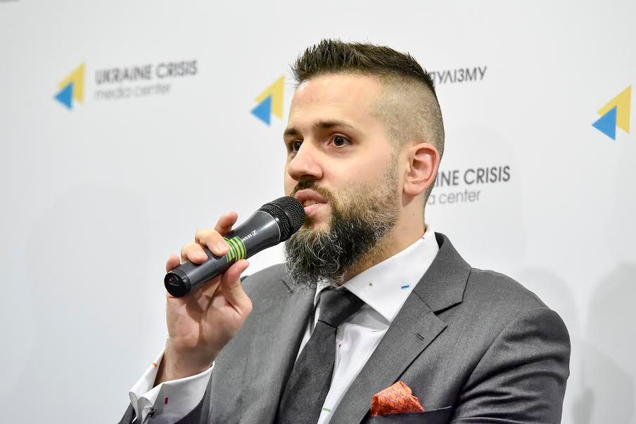 Государство нарушает конституционные права, когда запрещает продавать землю, – заместитель Минэкономики Государство нарушает конституционные права, когда запрещает продавать землю, – заместитель Минэкономики