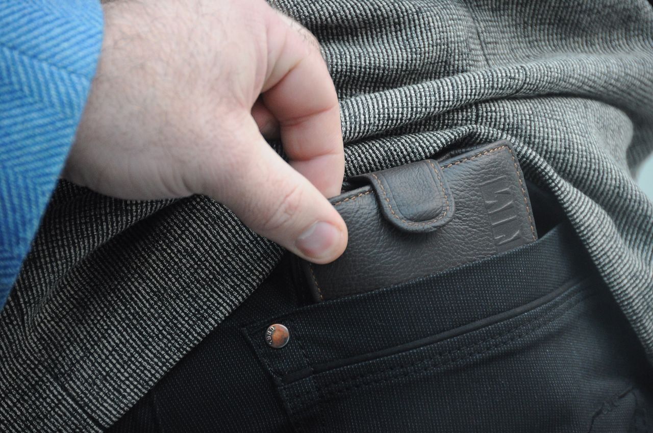 У Києві обікрали російського дипломата, – ЗМІ У Києві обікрали російського дипломата, – ЗМІ