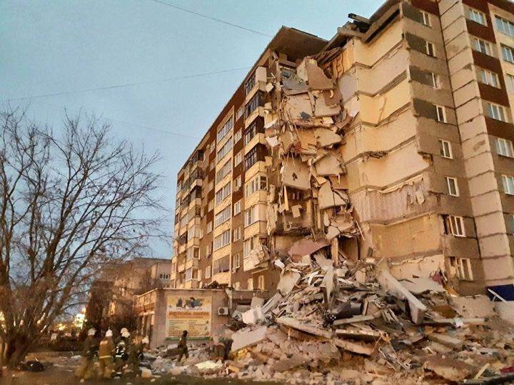 Обвал будинку в Іжевську: слідство озвучило неочікувану версію Обвал будинку в Іжевську: слідство озвучило неочікувану версію