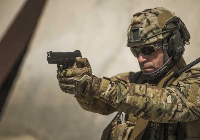 Техніка війни. Прикордонники отримали сучасні намети. Нацполіція "озброїлась" новою технікою Техніка війни. Прикордонники отримали сучасні намети. Нацполіція "озброїлась" новою технікою