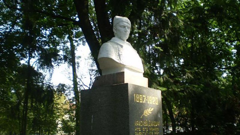 Сколько объектов из коммунистического наследия осталось в Украине