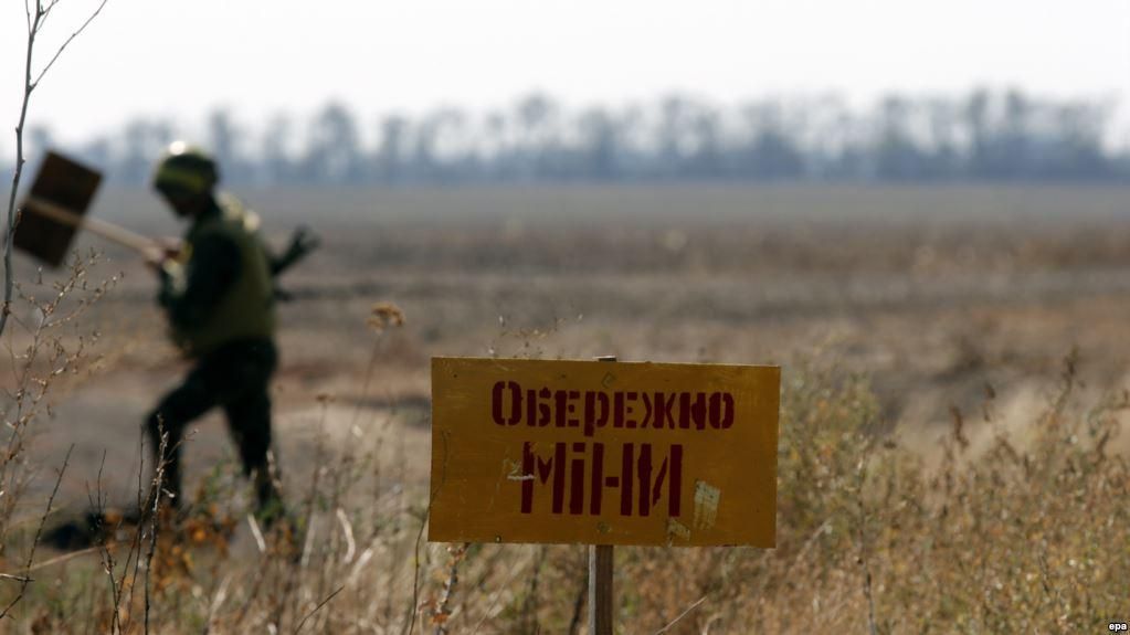 Житель Донецка подорвался на растяжке вблизи позиции боевиков