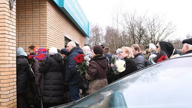 Под Москвой прощались с Задорновым: церемония проходила частично в закрытом режиме