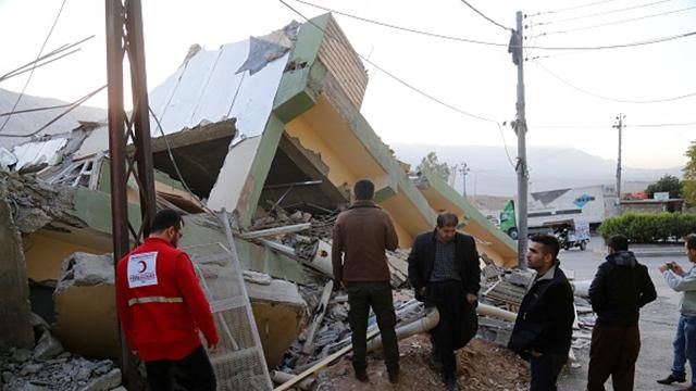 Землетрясение в Ираке и Иране: видео и фото последствий