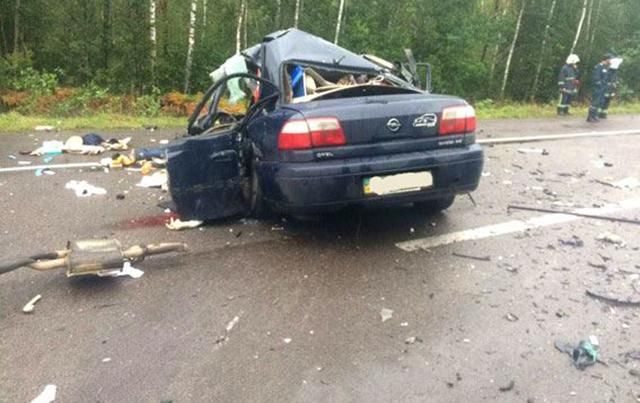 Смертельна аварія з політологами: у розслідуванні сплив неочікуваний факт Смертельна аварія з політологами: у розслідуванні сплив неочікуваний факт