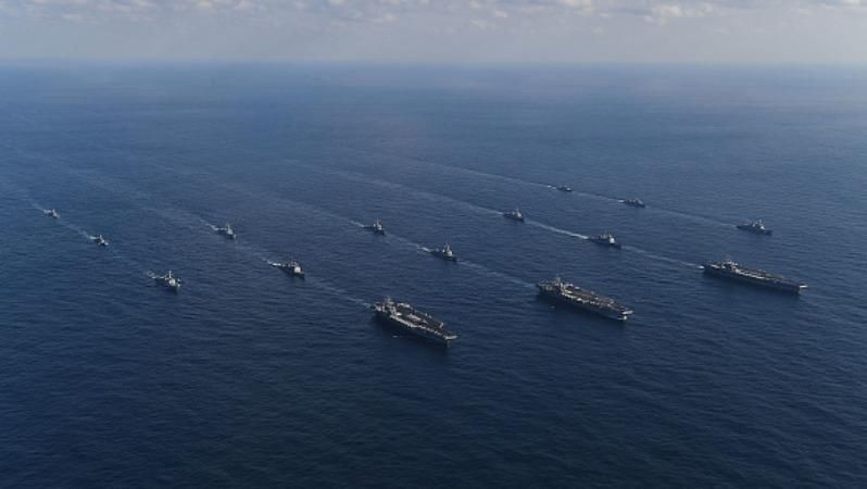 Американские авианосцы появились у Корейского полуострова: опубликовано зрелищное видео Американские авианосцы появились у Корейского полуострова: опубликовано зрелищное видео