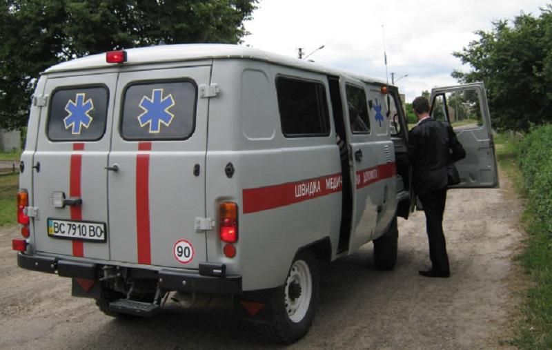 Нардепи погодилися віддати 5 мільярдів на сільську медицину Нардепи погодилися віддати 5 мільярдів на сільську медицину