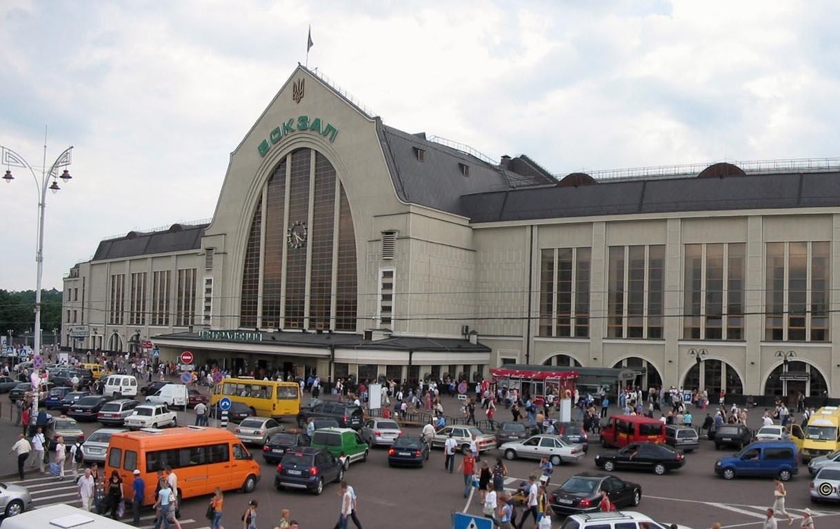 В Киеве "заминировали" главный железнодорожный вокзал
