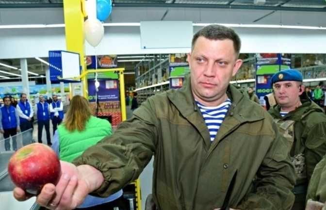 Ватажок "ДНР" лякає Україну байками про розробку потужної зброї Ватажок "ДНР" лякає Україну байками про розробку потужної зброї