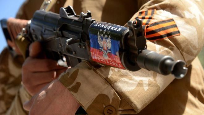 Жители Донецка пытаются помешать боевикам обстреливать позиции сил АТО, – ИС