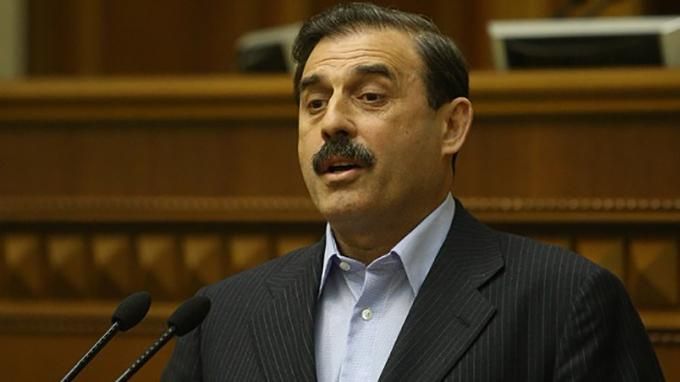 Нардеп перешел с русского на украинский в Верховной Раде Нардеп перешел с русского на украинский в Верховной Раде