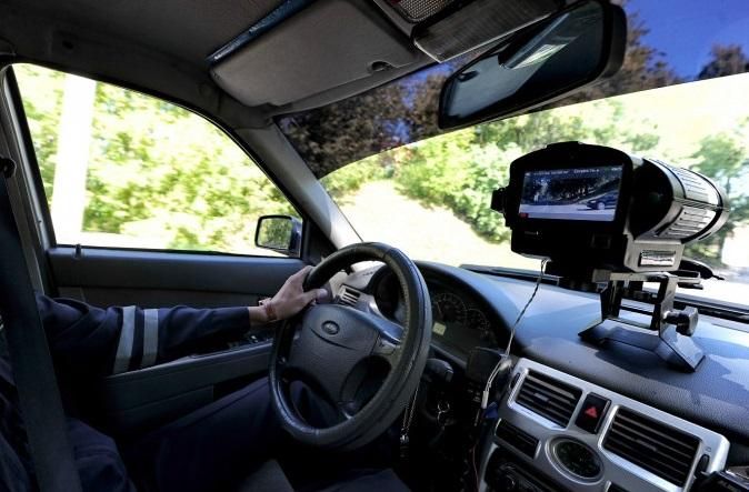 Национальная полиция хочет скрыто следить за водителями Национальная полиция хочет скрыто следить за водителями