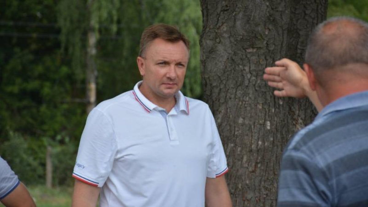 Нардеп забув внести в декларацію покупку авто за 2,5 мільйони Нардеп забув внести в декларацію покупку авто за 2,5 мільйони