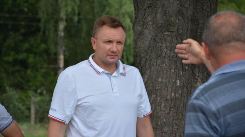 Нардеп забыл внести в декларацию покупку авто за 2,5 миллиона Нардеп забыл внести в декларацию покупку авто за 2,5 миллиона