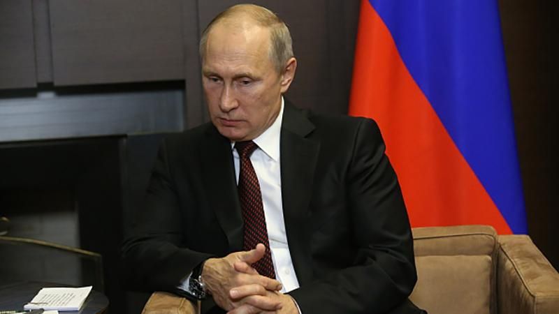 Путін провів перемовини з ватажками "ЛДНР" щодо полонених українців Путін провів перемовини з ватажками "ЛДНР" щодо полонених українців