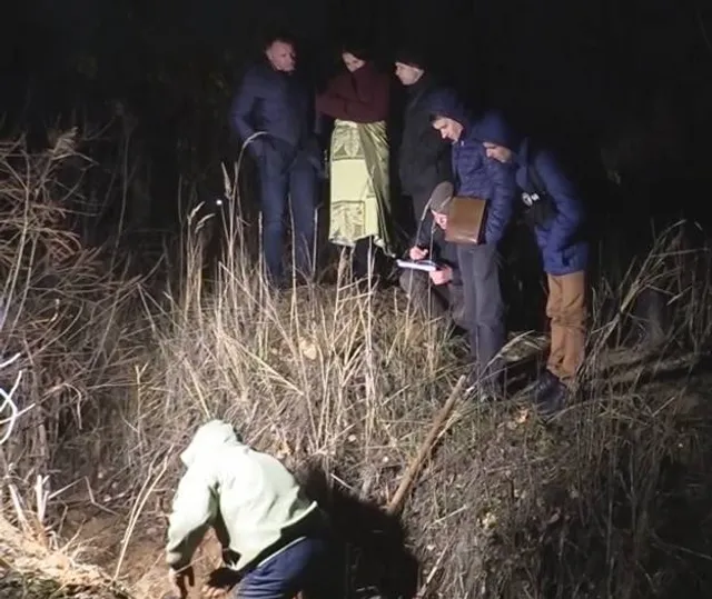 Смерть, хвороба, Київ, закопав, дівчина Смерть, хвороба, Київ, закопав, дівчина