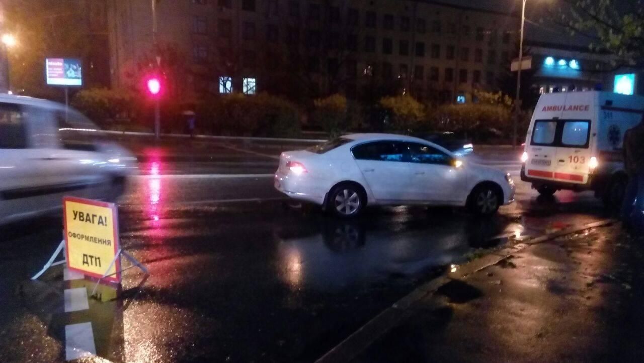 Российский дипломат совершил наезд на украинку в Киеве, – журналист Российский дипломат совершил наезд на украинку в Киеве, – журналист