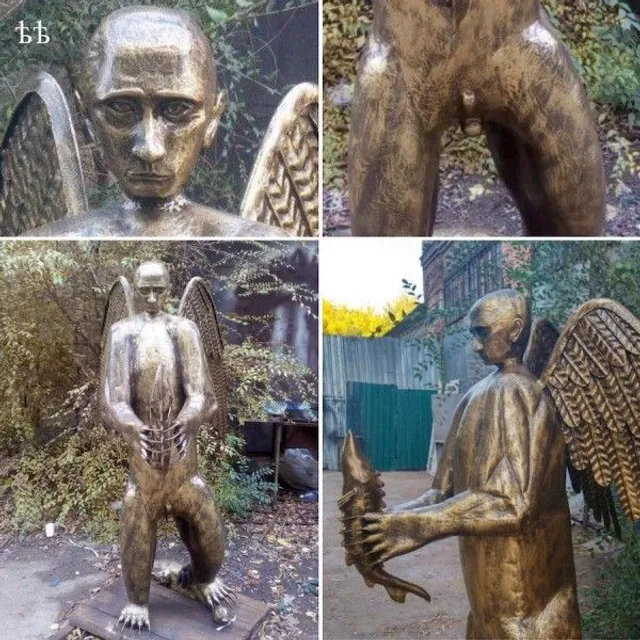 У Росії з'явилася скульптура Путіна у вигляді крилатого ведмедя У Росії з'явилася скульптура Путіна у вигляді крилатого ведмедя