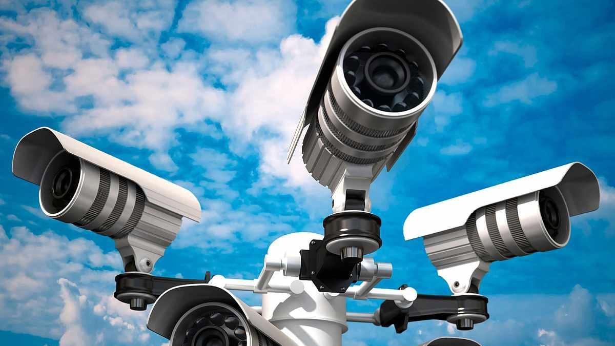 "Всевидяче око": чи допомагають поліції камери спостереження у встановленні правопорушень