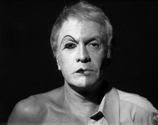 Помер актор фільму Помер актор фільму