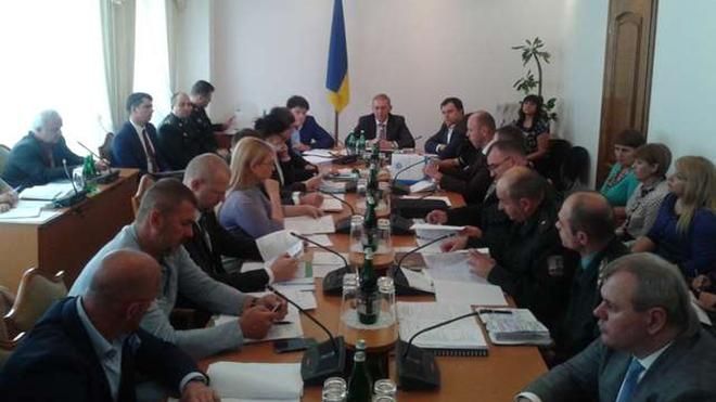 Комитет принял решение по закону о реинтеграции Донбасса Комитет принял решение по закону о реинтеграции Донбасса