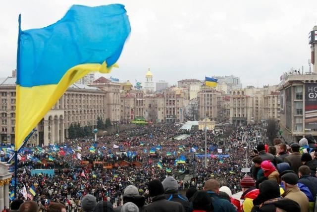 Владі вдалося відволікти українців від політики, – політолог