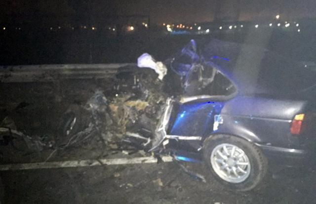 В Харькове столкнулись пассажирский автобус и BMW, есть жертвы В Харькове столкнулись пассажирский автобус и BMW, есть жертвы