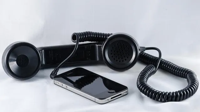 Гарнітура в формі слухавки для iPhone Гарнітура в формі слухавки для iPhone