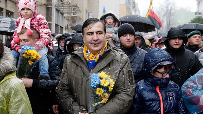 Саакашвілі анонсував "народний імпічмент" і заявив про готовність очолити уряд Саакашвілі анонсував "народний імпічмент" і заявив про готовність очолити уряд