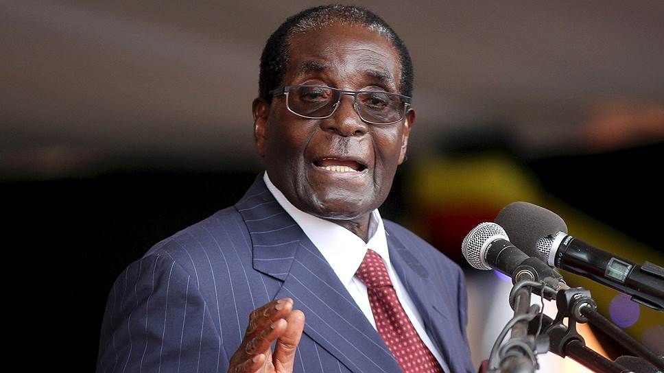 Президент Зимбабве отказался подавать в отставку