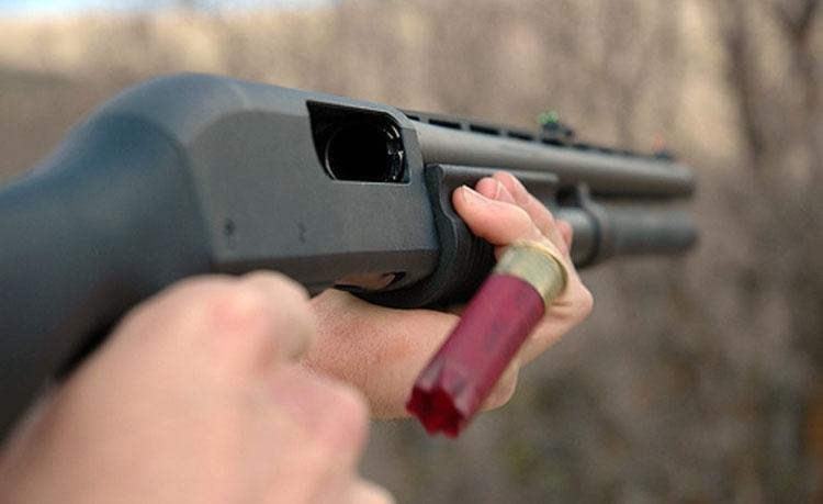 Мужчина расстрелял из ружья группу людей в Днепре