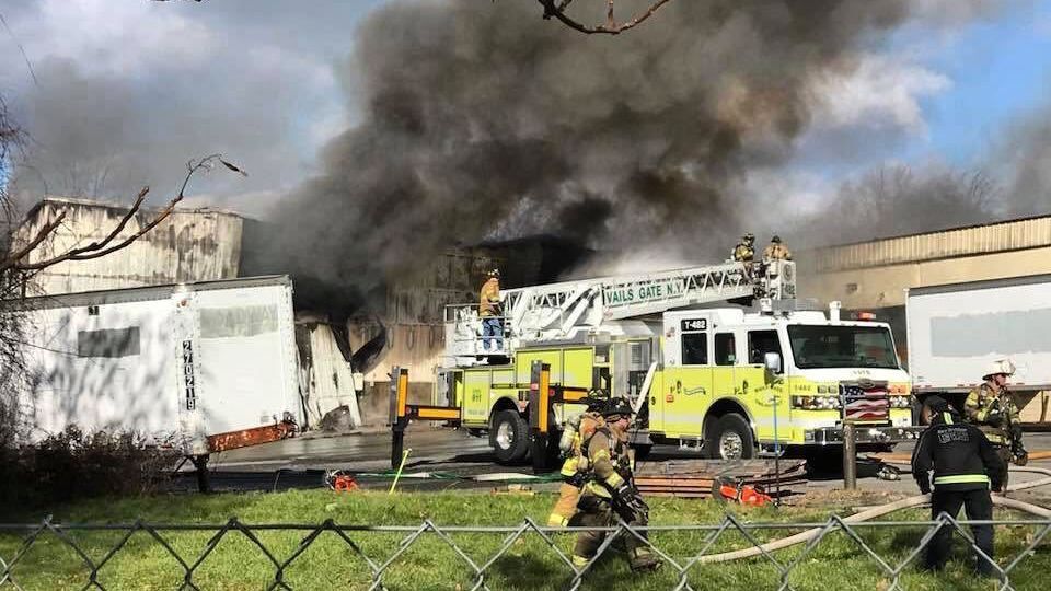 На фабрике в США произошел взрыв: есть погибший и много раненых На фабрике в США произошел взрыв: есть погибший и много раненых