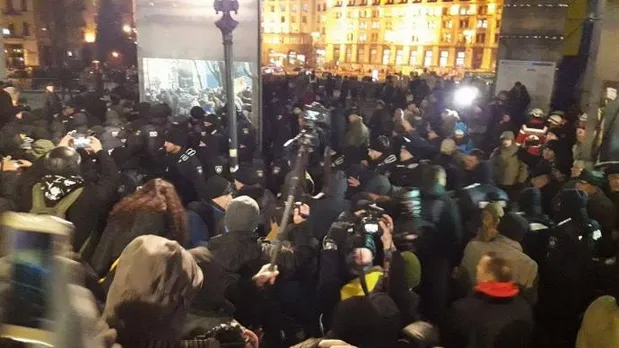 На Майдані в Києві встановили намети На Майдані в Києві встановили намети