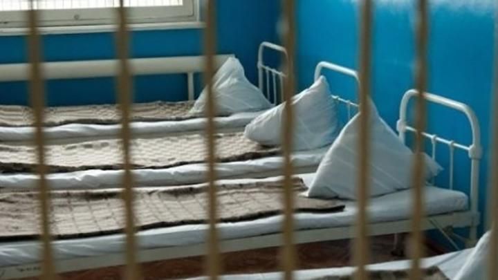 На Сумщині лікаря звинувачують у навмисному вбивстві 4 пацієнтів На Сумщині лікаря звинувачують у навмисному вбивстві 4 пацієнтів