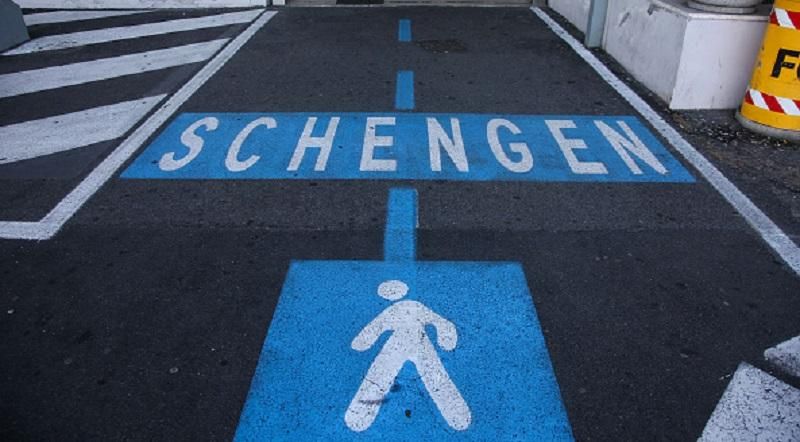 Омелян пообіцяв Україні рік лоукостів Омелян пообіцяв Україні рік лоукостів