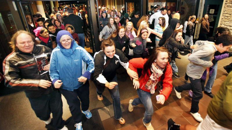 Черная пятница 2017: как не повестись на скидки и сэкономить Черная пятница 2017: как не повестись на скидки и сэкономить