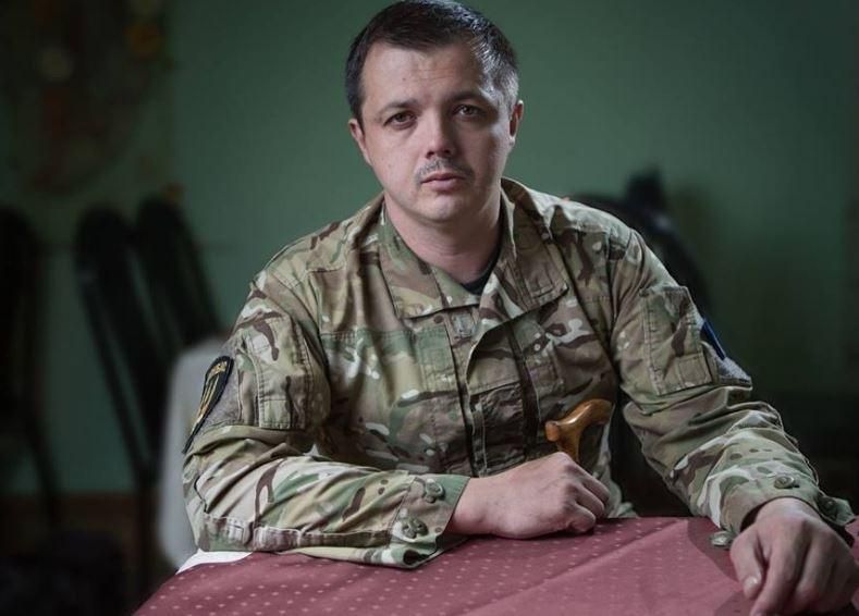 Семенченко заявил о блокировании полицией под Киевом активистов "Движения освобождения" Семенченко заявил о блокировании полицией под Киевом активистов "Движения освобождения"