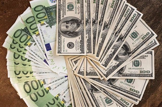 Курс валют НБУ на 28-11-2017: курс долара, курс євро