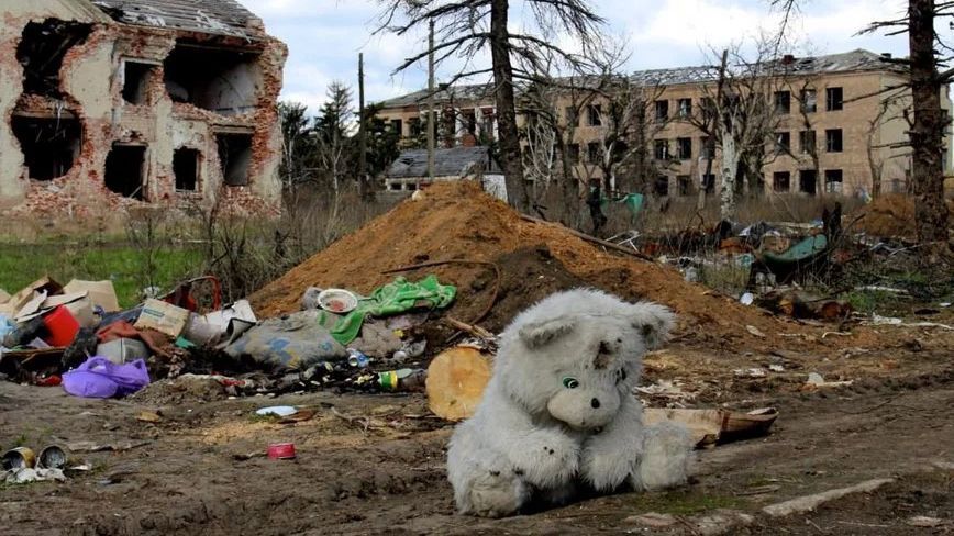 На що терористи перетворили батьківщину Януковича: вражаючі фото 